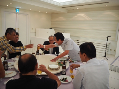 懇親会の様子 懇親会の様子